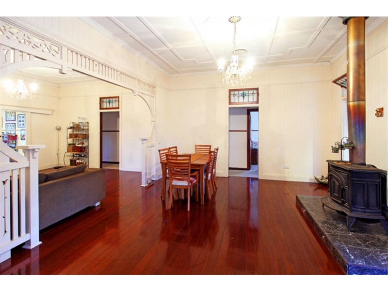 601 Old Cleveland Road, Camp Hill QLD 4152