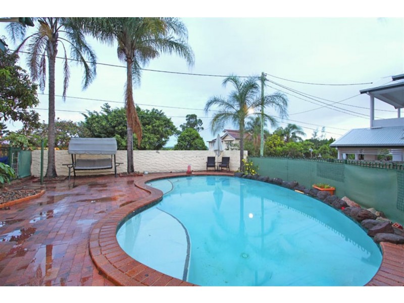 601 Old Cleveland Road, Camp Hill QLD 4152