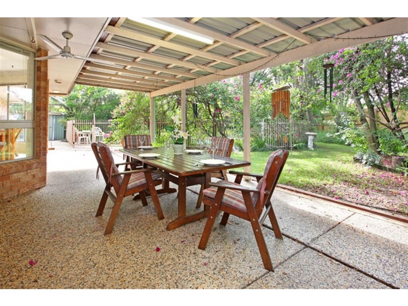 2 Stevenson Court, Carindale QLD 4152