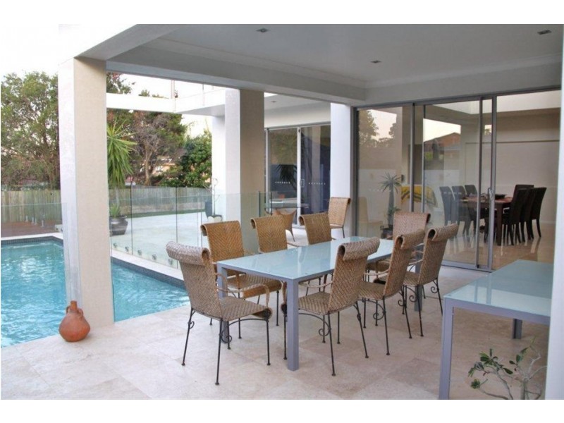 24 Grosmont Street, Carindale QLD 4152