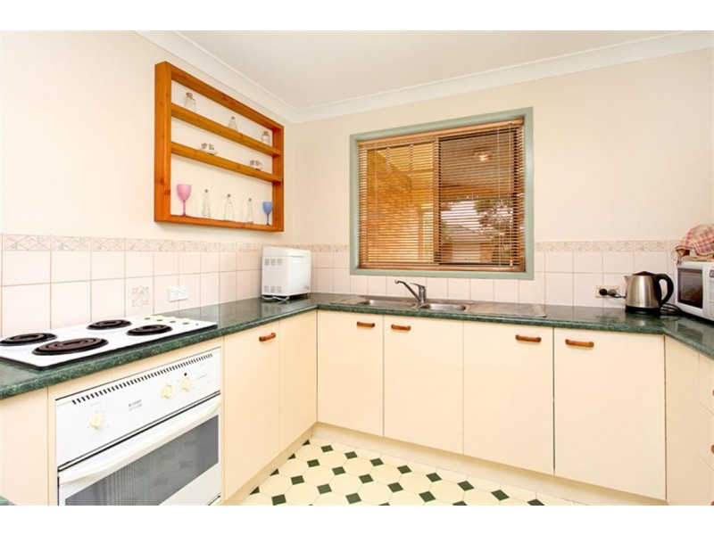 10 Cloverbrook Place, Carina QLD 4152