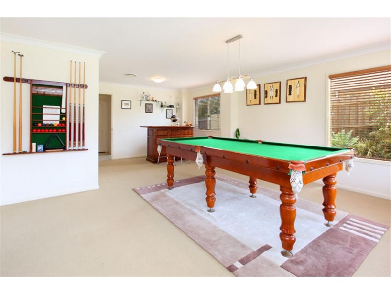 48 Ivy Crescent, Wakerley QLD 4154