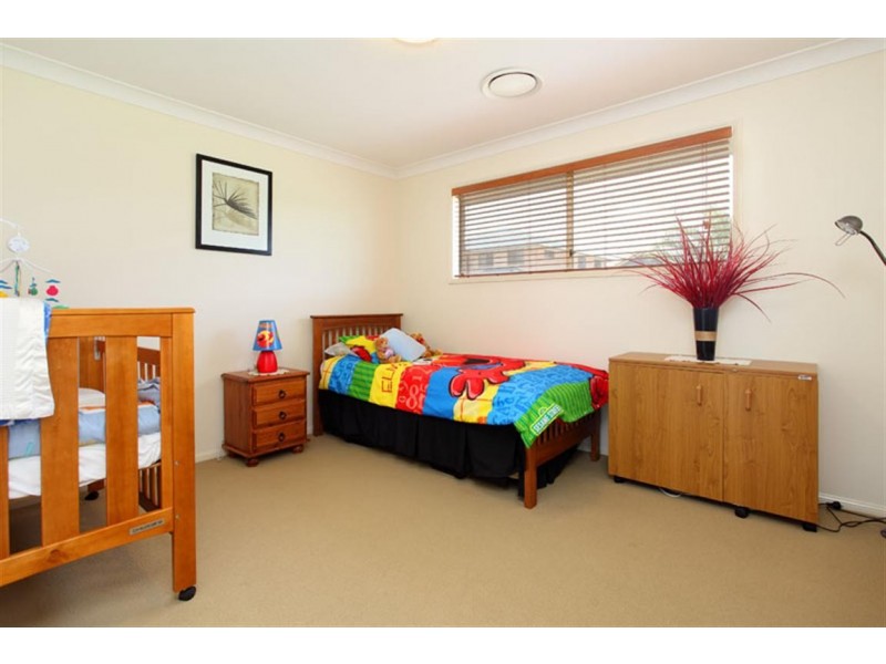 48 Ivy Crescent, Wakerley QLD 4154