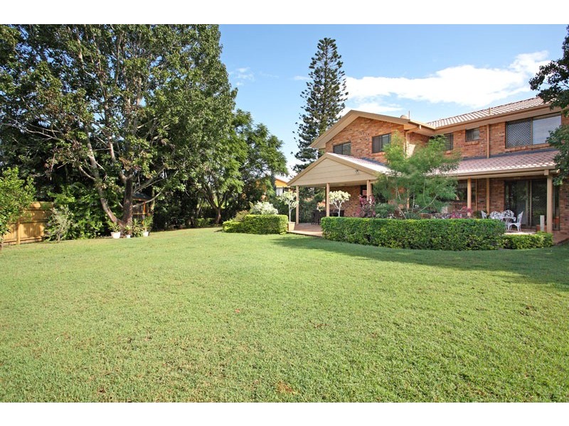 10 Salm Court, Carindale QLD 4152