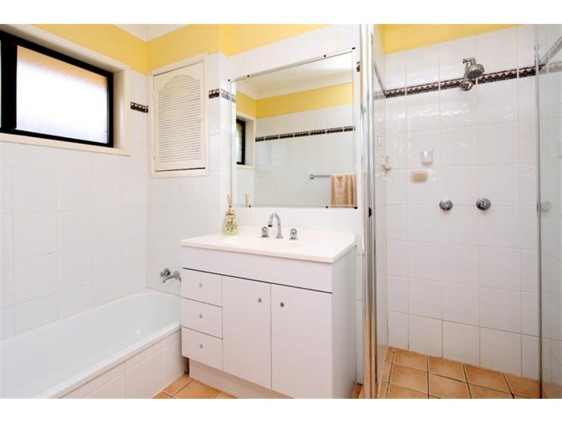 633 Creek Road, Mount Gravatt East QLD 4122