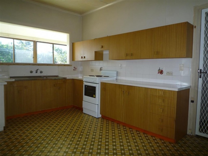 15 Booligal Street, Carina QLD 4152