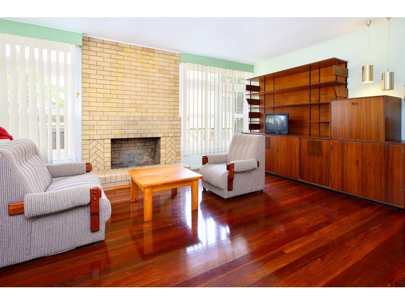 230 Chatsworth Road, Coorparoo QLD 4151