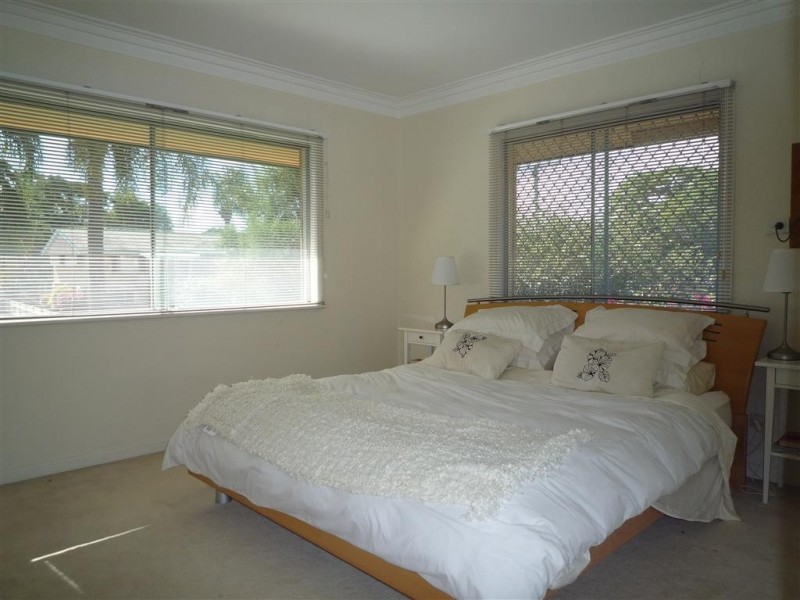 21 Chater Street, Carina QLD 4152