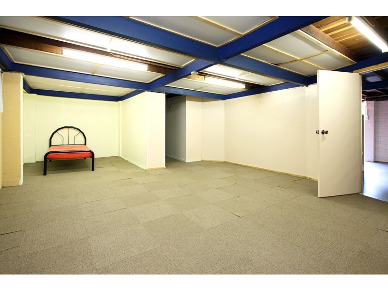 70 Long Street, Camp Hill QLD 4152