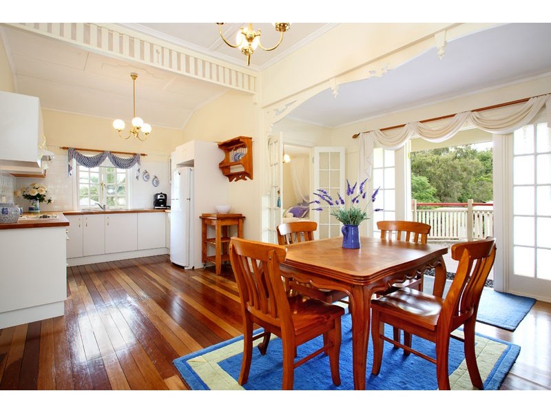 29 First Street, Camp Hill QLD 4152