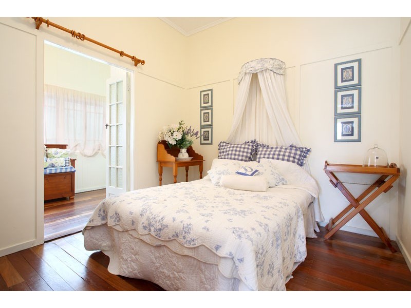 29 First Street, Camp Hill QLD 4152