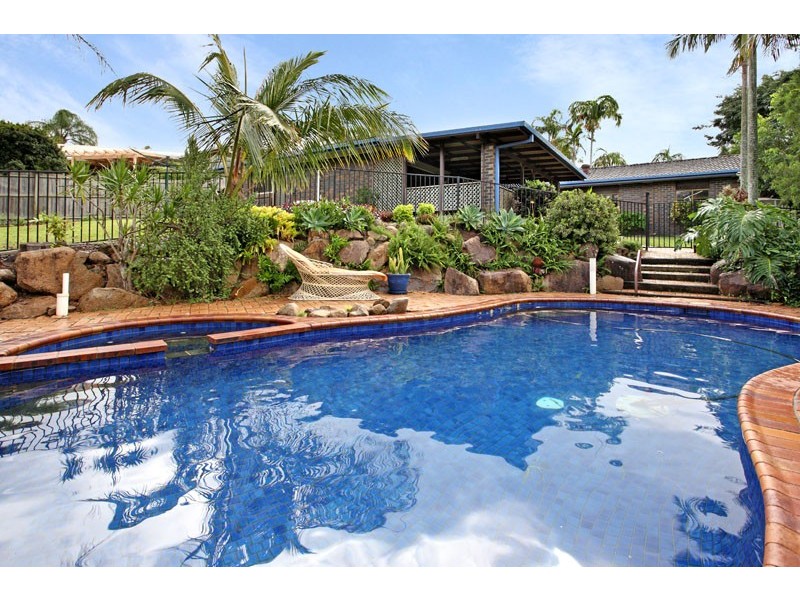12 Raphael Place, Carina QLD 4152
