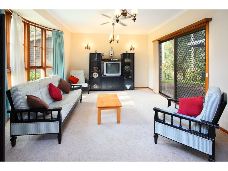 12 Raphael Place, Carina QLD 4152