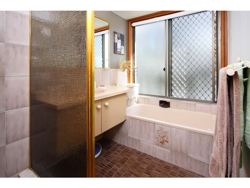 12 Raphael Place, Carina QLD 4152