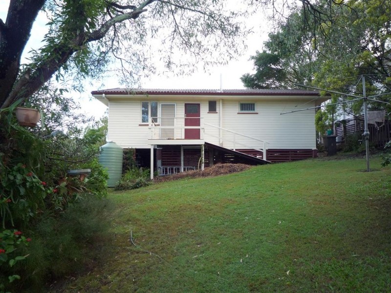 128 The Promenade, Camp Hill QLD 4152