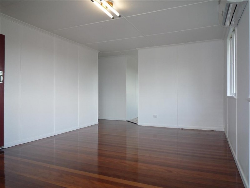 128 The Promenade, Camp Hill QLD 4152