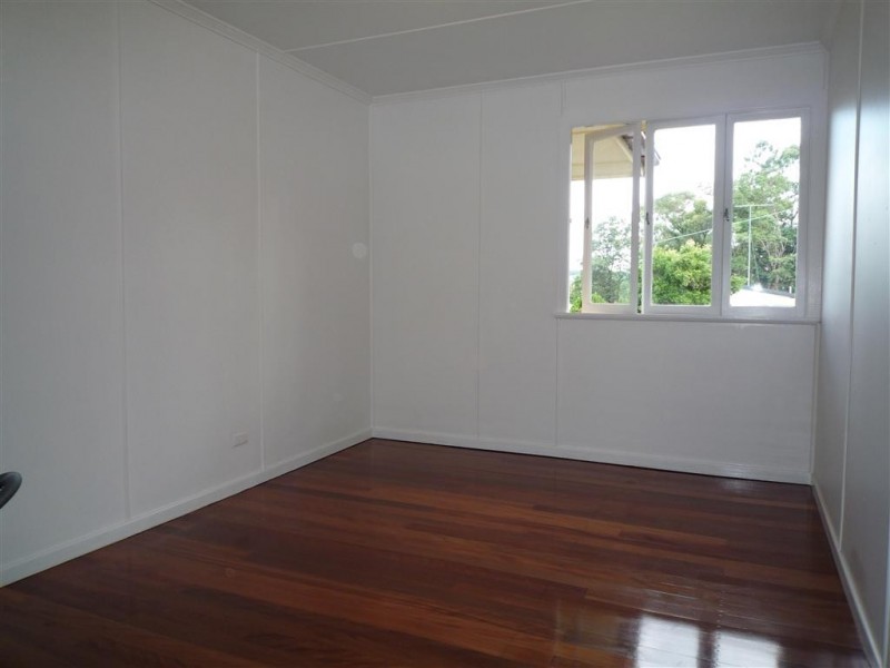 128 The Promenade, Camp Hill QLD 4152