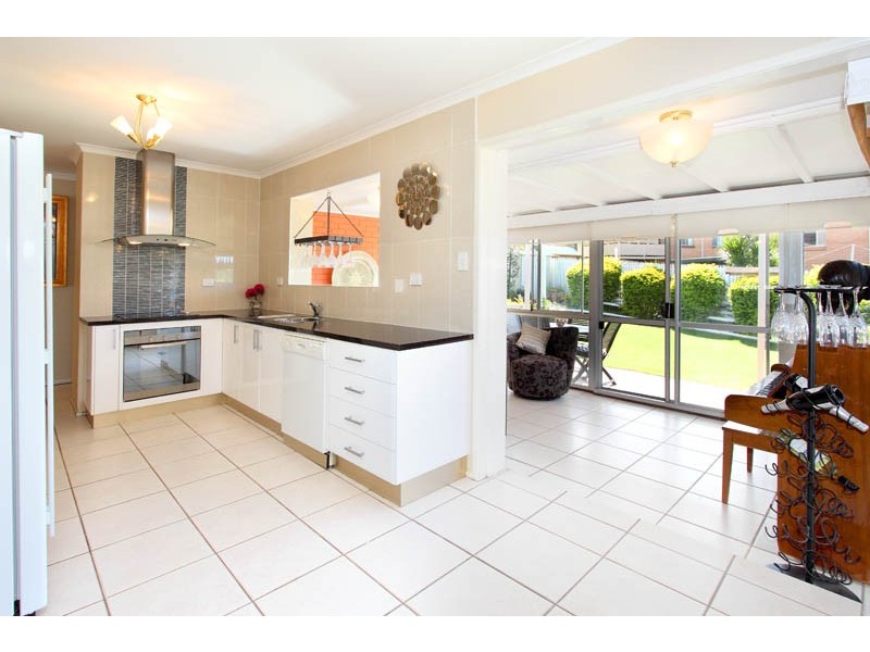 22 Bluebell Street, Mansfield QLD 4122