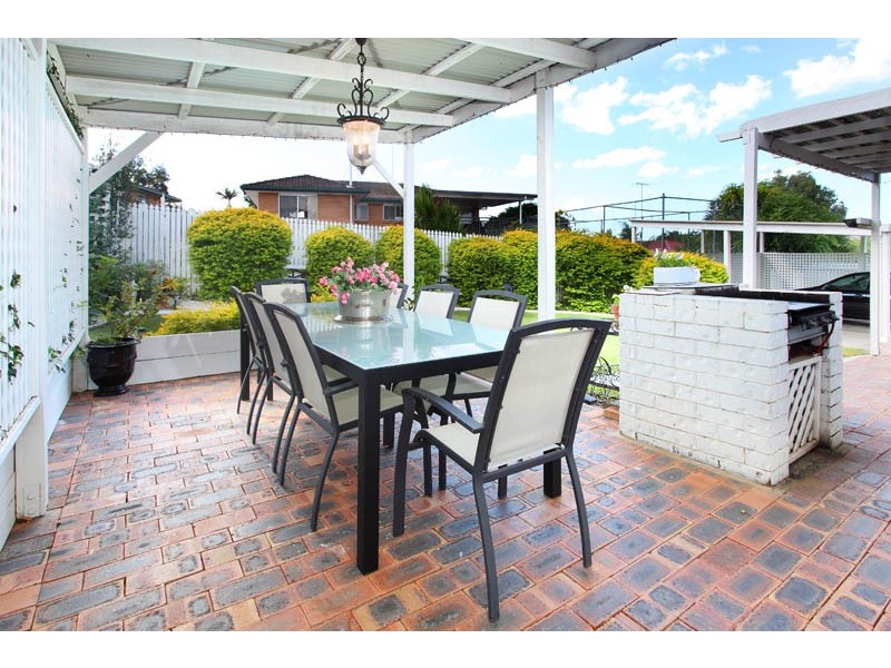 22 Bluebell Street, Mansfield QLD 4122