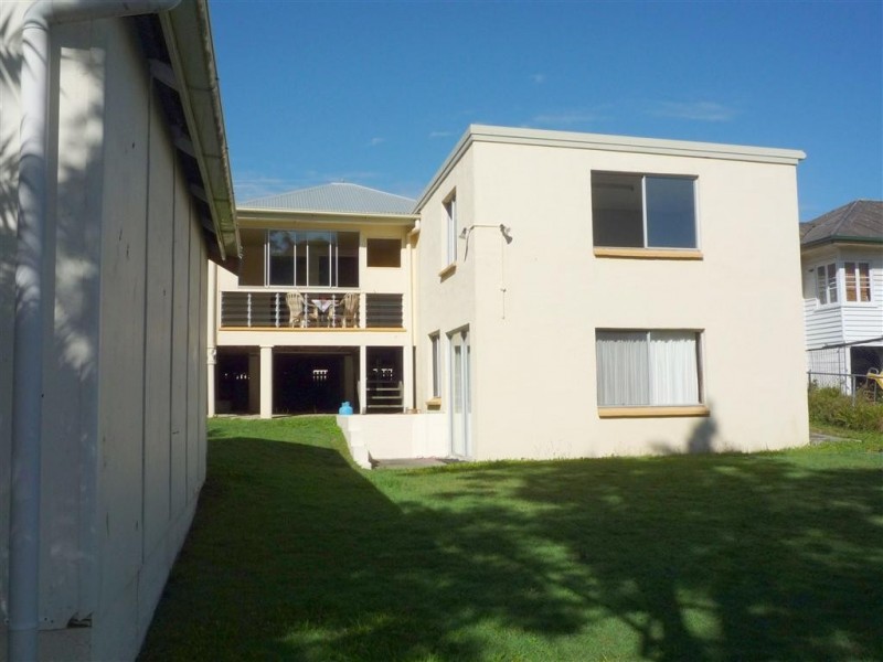 16 Koolatah Street, Carina QLD 4152