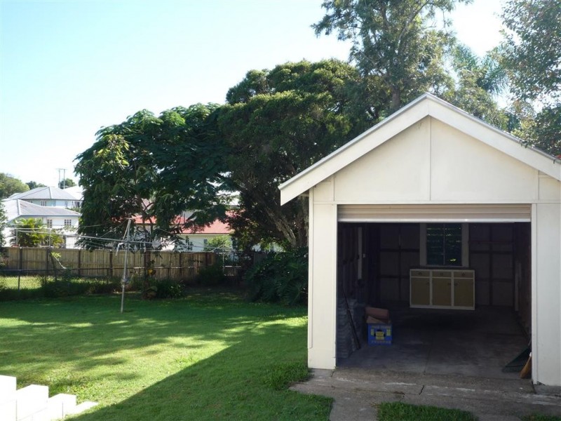 16 Koolatah Street, Carina QLD 4152