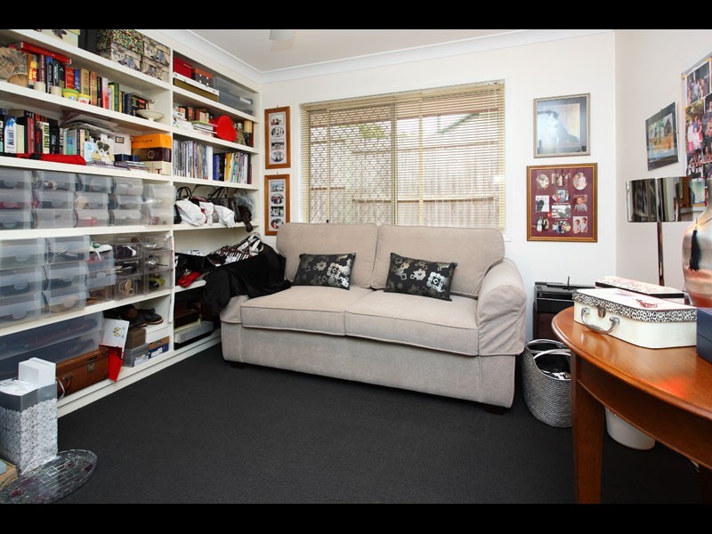 24 Daniells Street, Carina QLD 4152