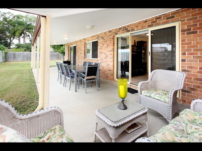 24 Daniells Street, Carina QLD 4152