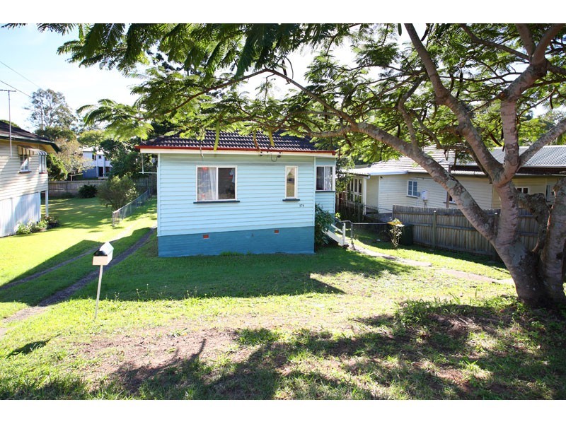 174 Macrossan Avenue, Norman Park QLD 4170