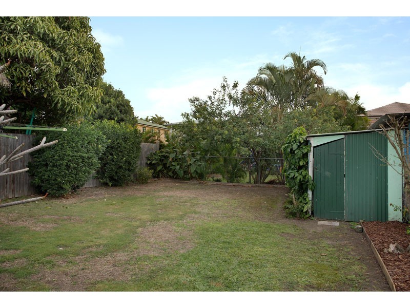 80 Adelaide Street, Carina QLD 4152