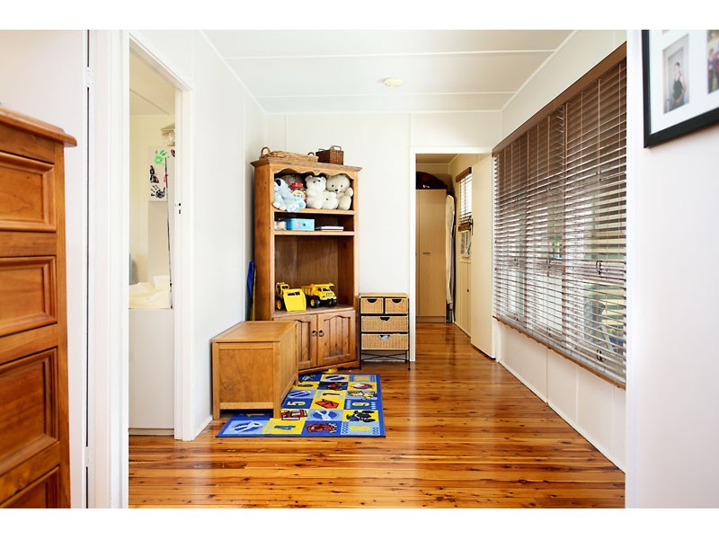 23 Crossley Avenue, Tingalpa QLD 4173