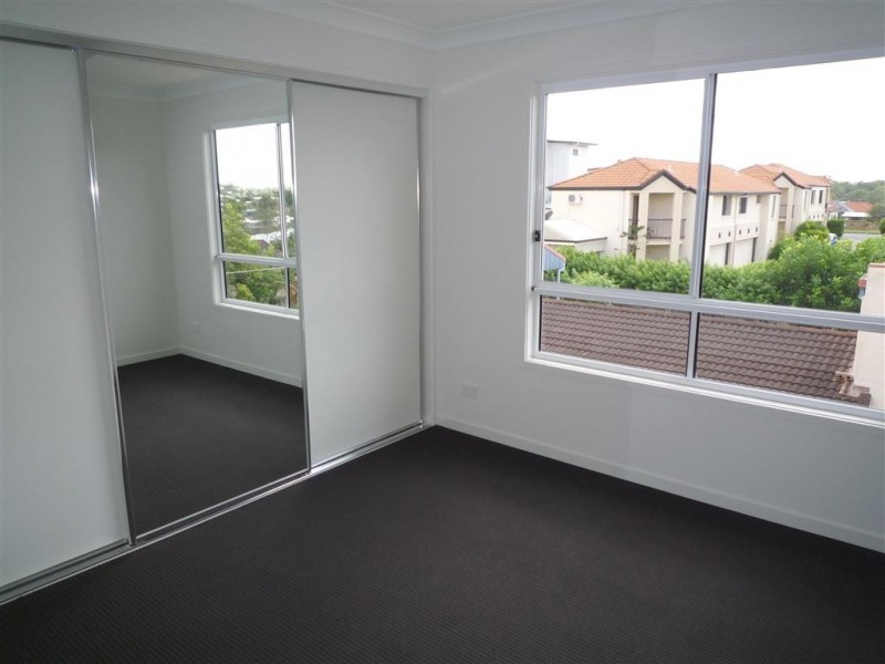 3/34 Osterley Road, Carina Heights QLD 4152