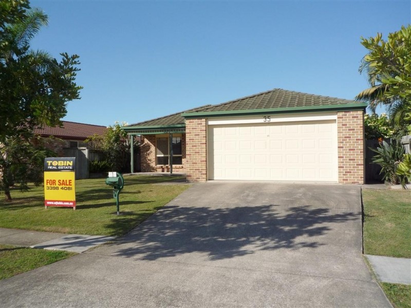 35 Bethel Street, Carina QLD 4152