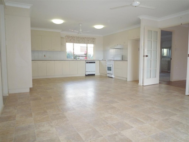 35 Bethel Street, Carina QLD 4152