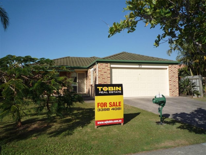 35 Bethel Street, Carina QLD 4152