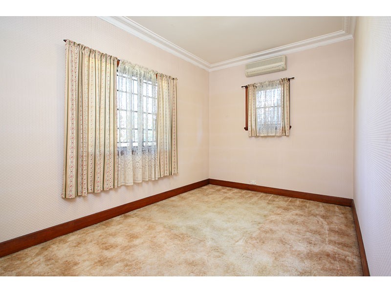 127 Boundary Road, Camp Hill QLD 4152