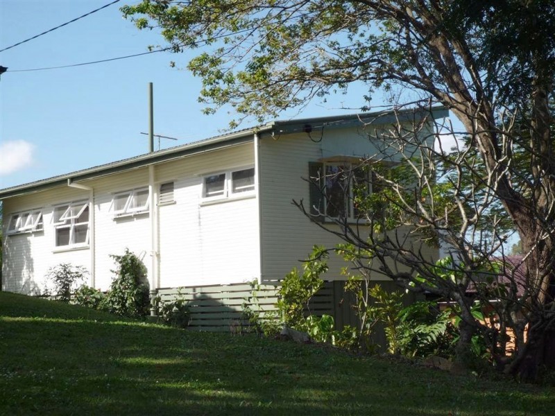 6 Gilwell Street, Carina QLD 4152