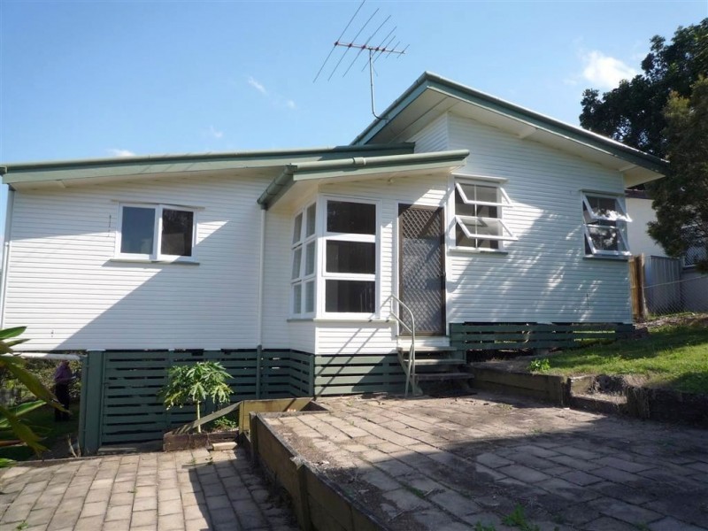 6 Gilwell Street, Carina QLD 4152