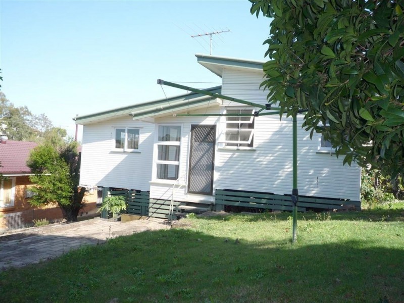 6 Gilwell Street, Carina QLD 4152