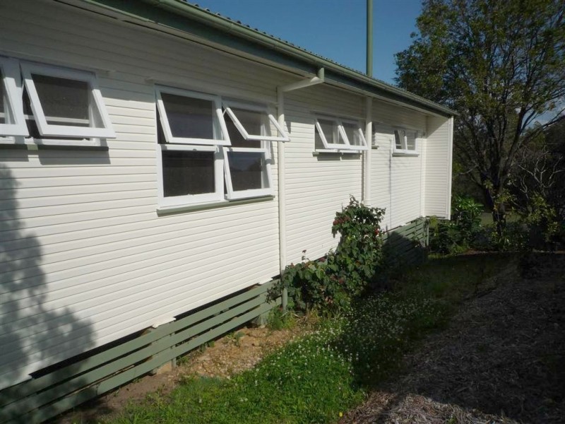 6 Gilwell Street, Carina QLD 4152