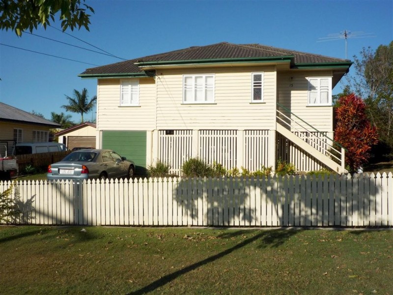 15 Sankey Street, Carina QLD 4152