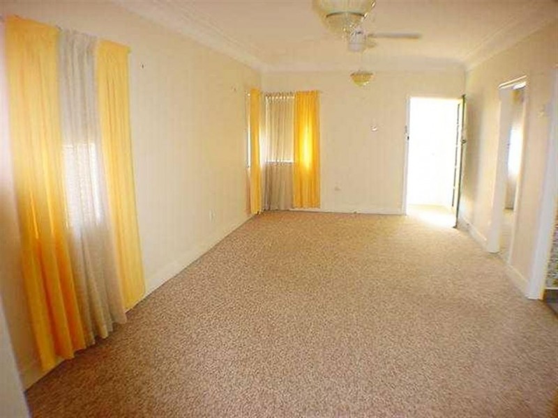 15 Sankey Street, Carina QLD 4152