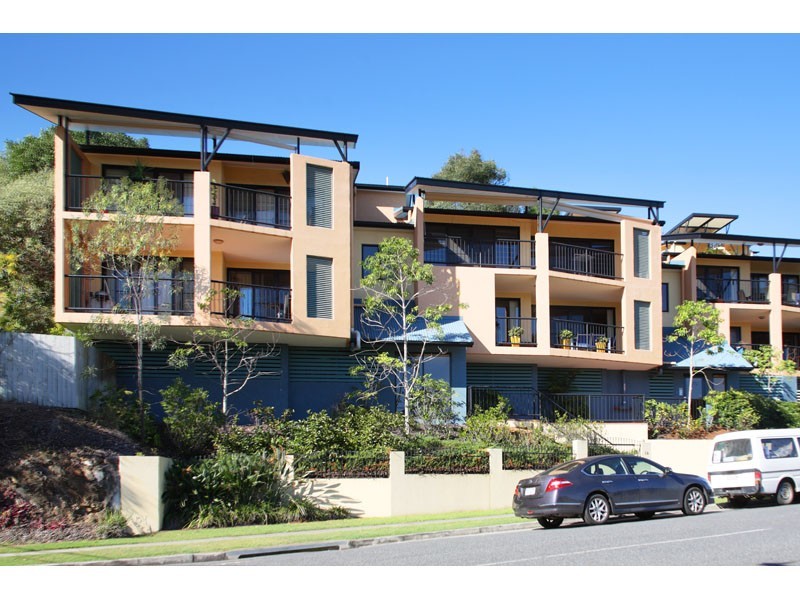 4/12 Norman Crescent, Norman Park QLD 4170