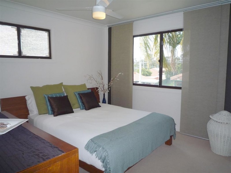 12 Leslie Street, Capalaba QLD 4157