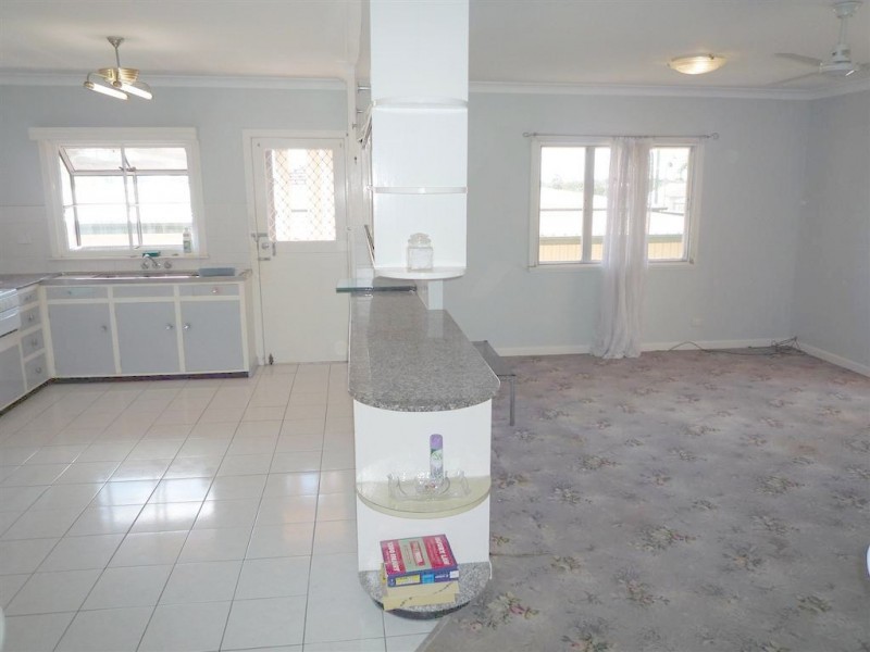 19 Blackwood Avenue, Cannon Hill QLD 4170