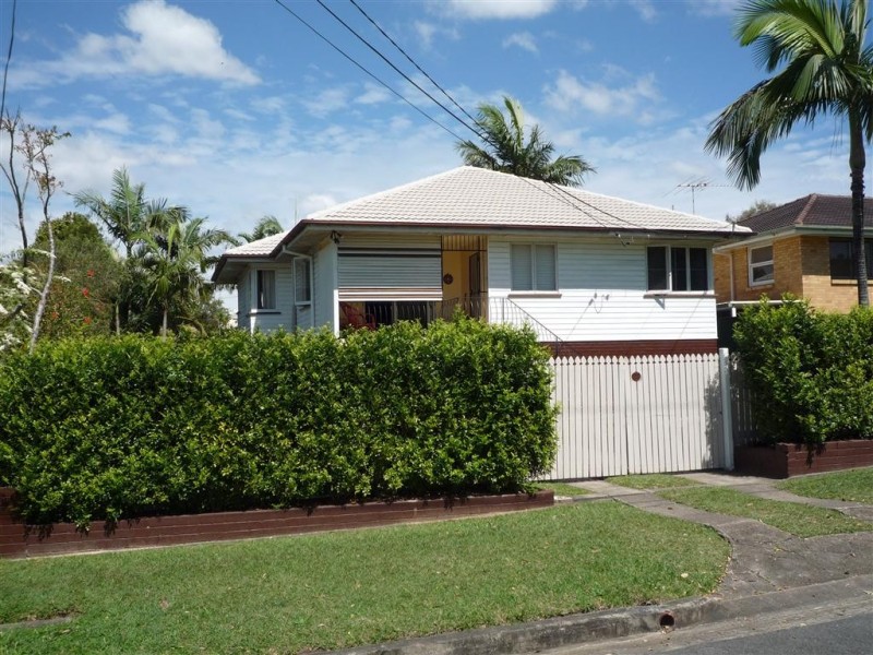 31 Royds Street, Carina QLD 4152