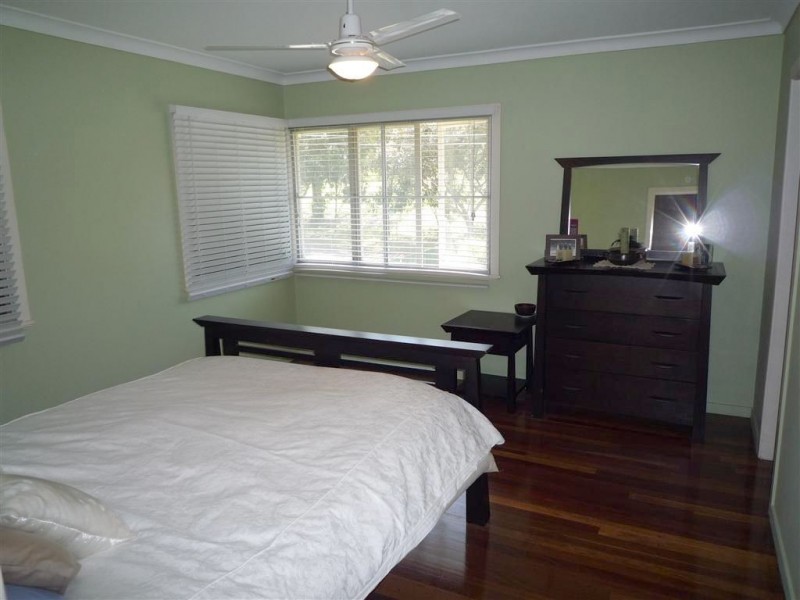 31 Royds Street, Carina QLD 4152