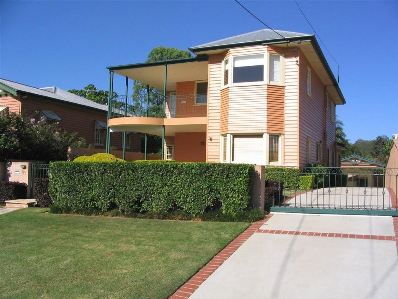 100 Sirius Street, Coorparoo QLD 4151