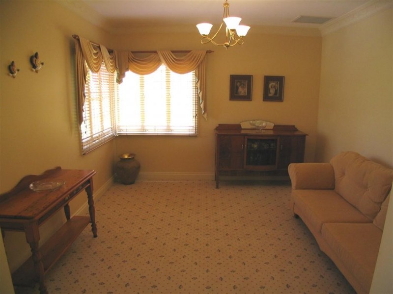 100 Sirius Street, Coorparoo QLD 4151