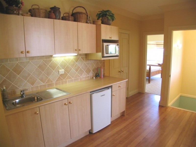 100 Sirius Street, Coorparoo QLD 4151