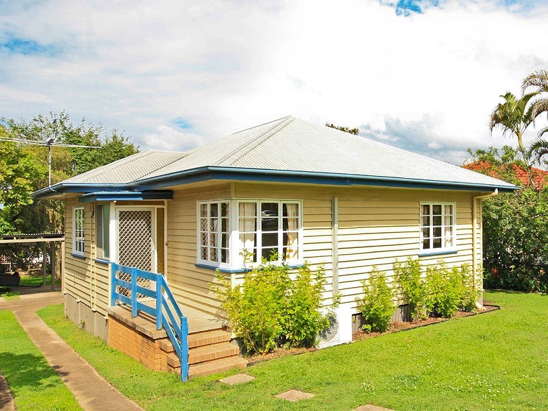 19 Chesney Street, Carina QLD 4152